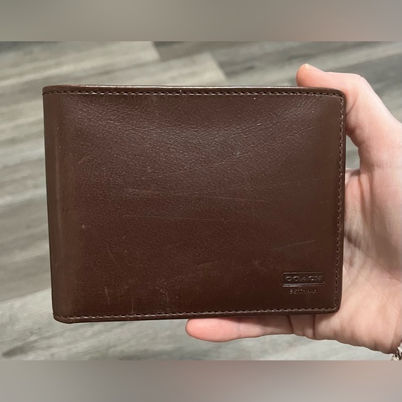 Coach Water Buffalo Vintage Wallet! - Picture 2 of 12